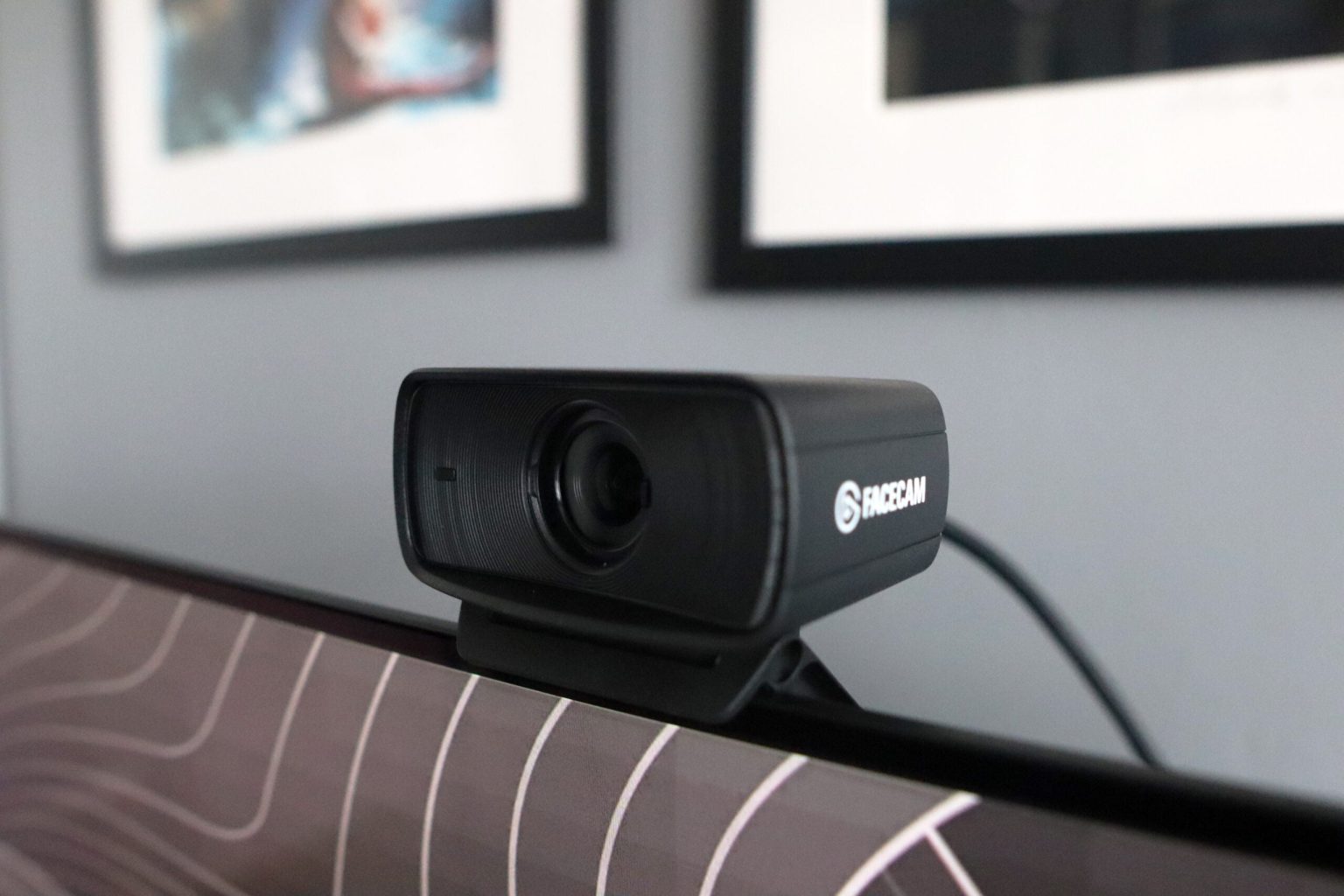 1711828125 Elgato Facecam MK2 Examen