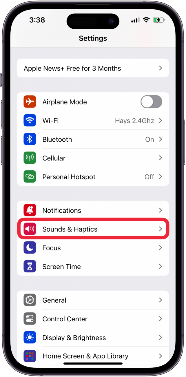 appuyez sur les sons et l'haptique dans les paramètres de l'iPhone