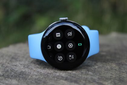 La Pixel Watch 2 est enfin moins chere que la