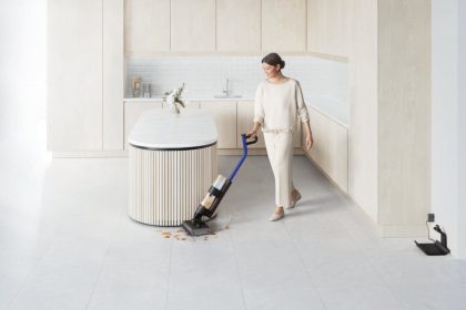 1715643414 Dyson WashG1 est le premier nettoyeur sans fil dedie aux