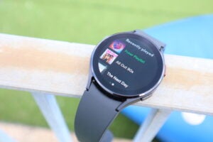 Galaxy Watch 4 pour seulement 104,99 £