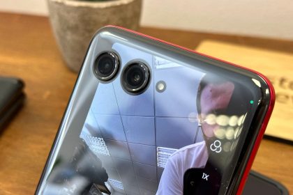 La fuite des specifications du Motorola Razr 50 Ultra vous