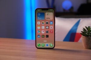 Obtenez un combiné iPhone 14 Plus remis à neuf pour seulement 529 £
