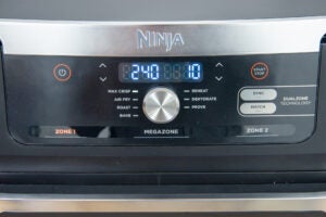 La plus grande friteuse à air de Ninja est à 34 % de réduction