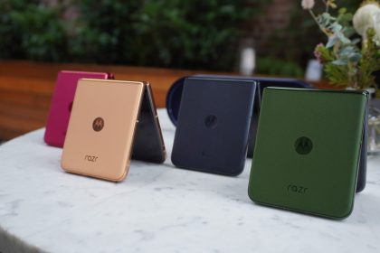 Le dernier smartphone pliable phare de Motorola est encore meilleur