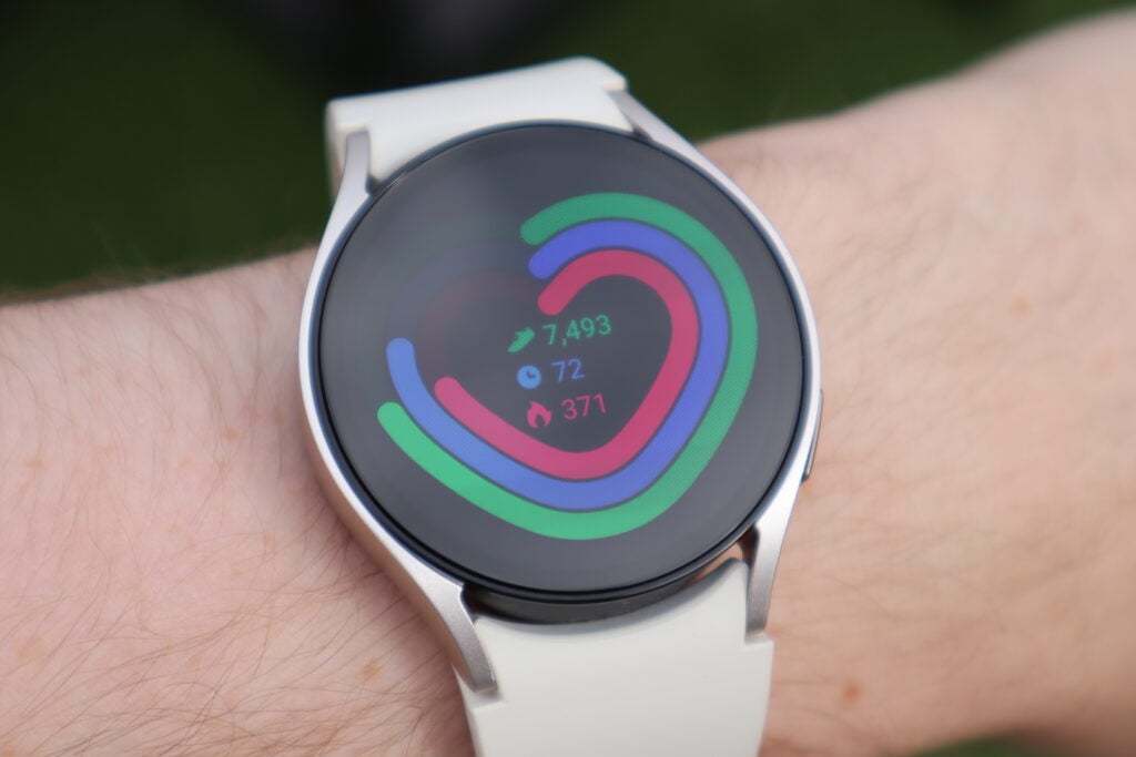 Vous pouvez garder un œil sur votre condition physique avec la Samsung Galaxy Watch 6
