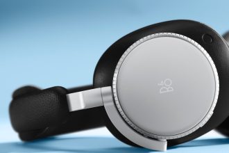 1725352588 Bang Olufsen annonce le casque modulaire de luxe Beoplay