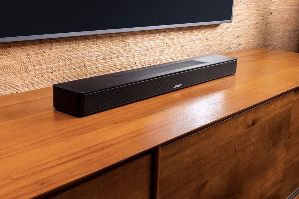 Barre de son intelligente Bose