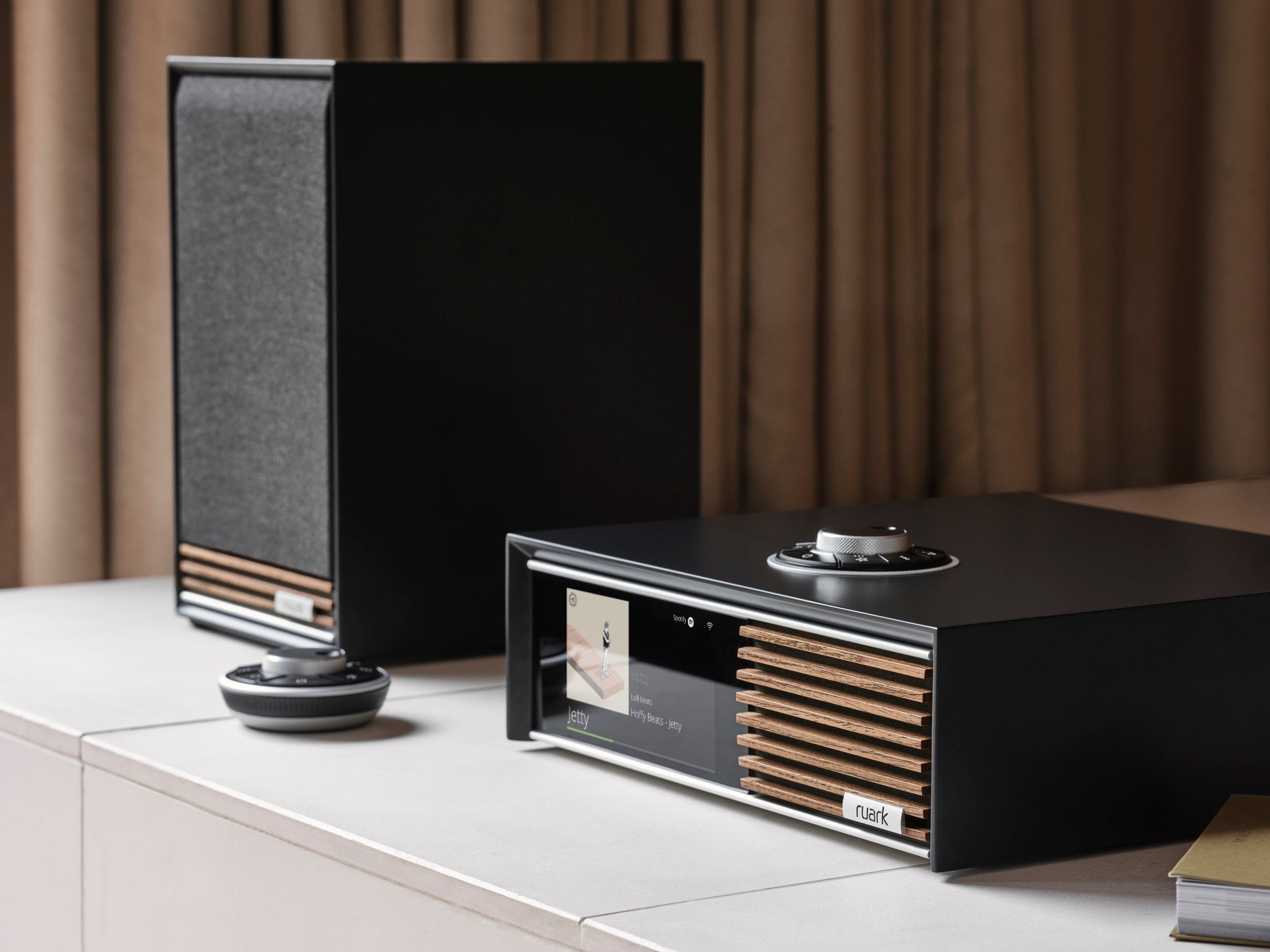 1727346266 Ruark devoile le systeme stereo R610 au style magnifique