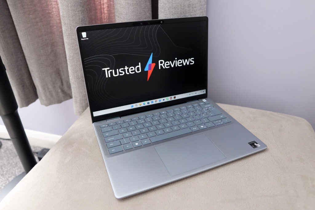 Profil - Dell Inspiron 14 Plus 7441 (2024)