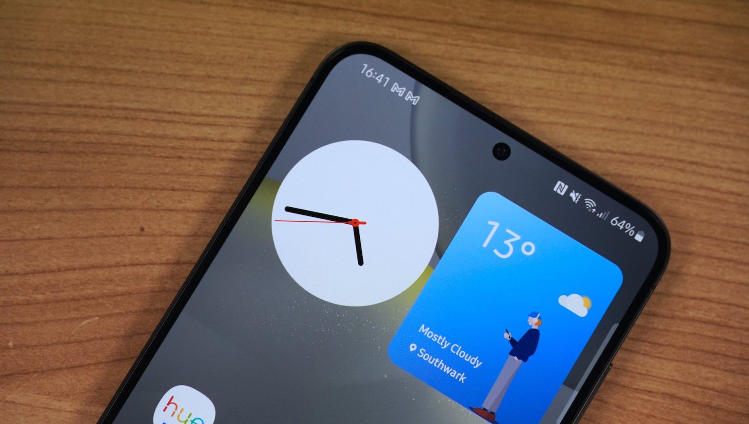 Android 15 sur les telephones Samsung en 2024 semble desormais