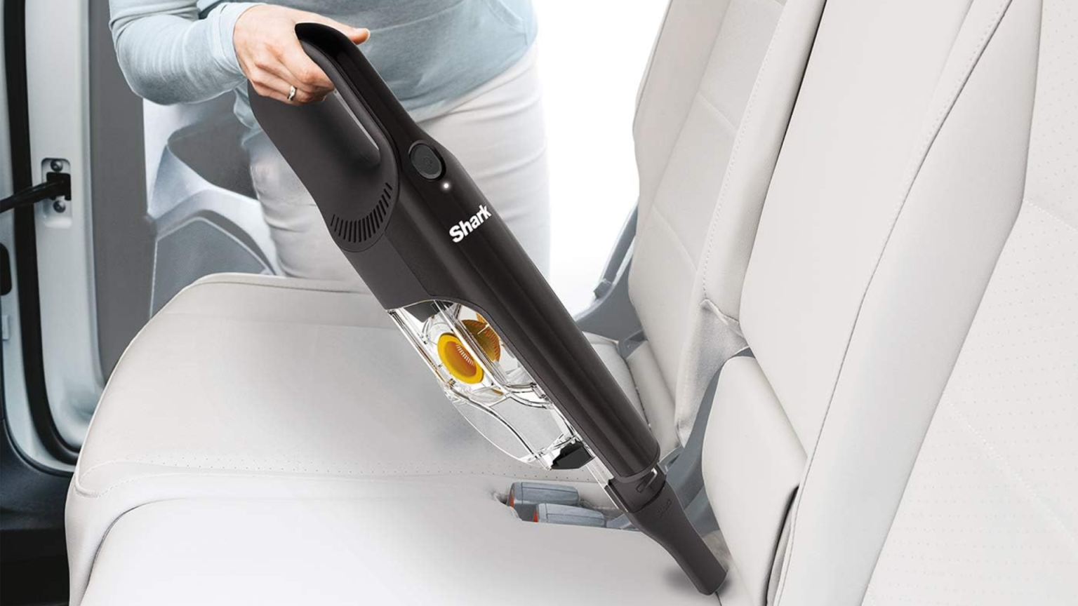 Chaque proprietaire de voiture devrait obtenir cet aspirateur a main