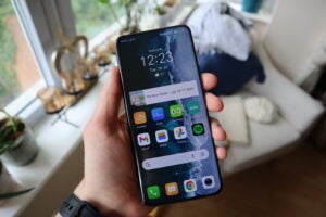 La rénovation du Honor 90 est incroyablement faible