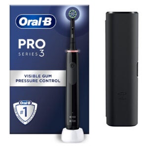 Obtenez la brosse à dents électrique Oral-B Pro 3 à 63% de réduction