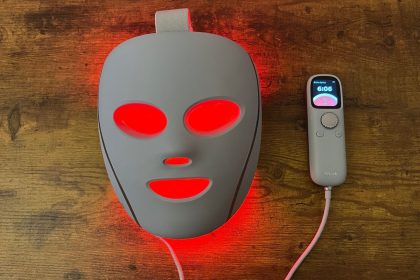 1731683549 Le masque facial LED de Shark change les soins de