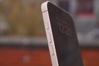 iOS 18 pourrait avoir une application dinvitations inopinees en preparation
