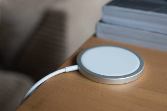 Pas de magsafe dans iPhone 16E le modem C1 est il