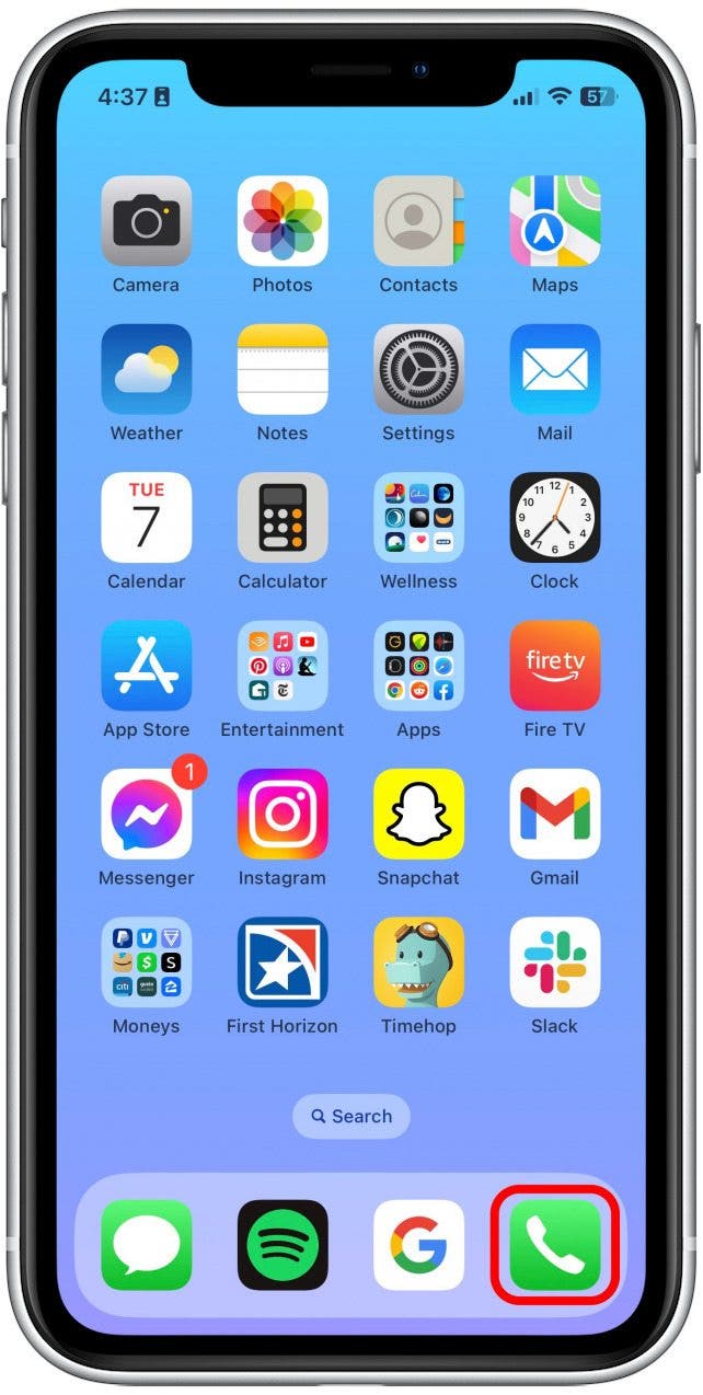 Sur votre iPhone, ouvrez l'application téléphonique.