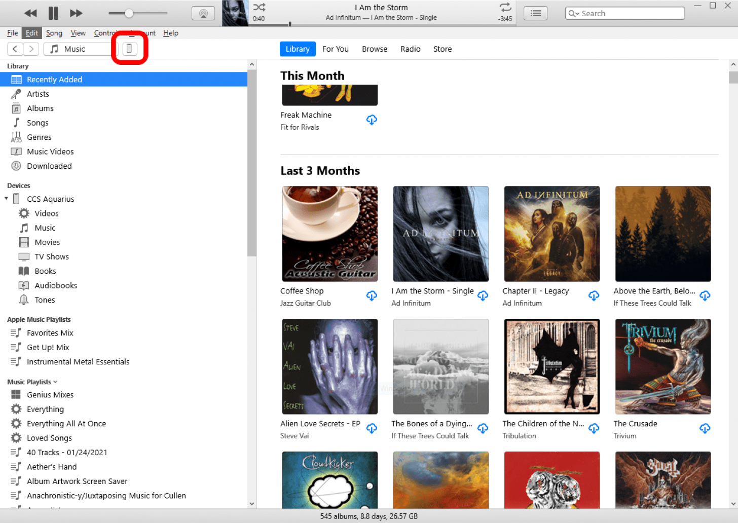 L'écran principal iTunes avec l'icône d'un iPhone Connect marqué en haut à gauche.