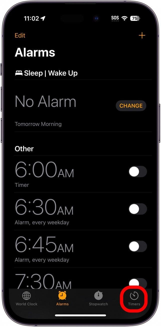 Application d'horloge iPhone avec onglet à minuteries entouré en rouge