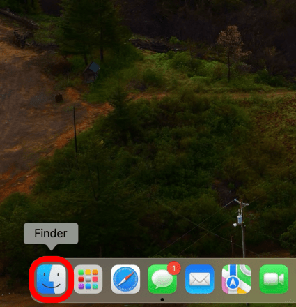 Desktop macOS avec une boîte rouge autour de l'icône Finder