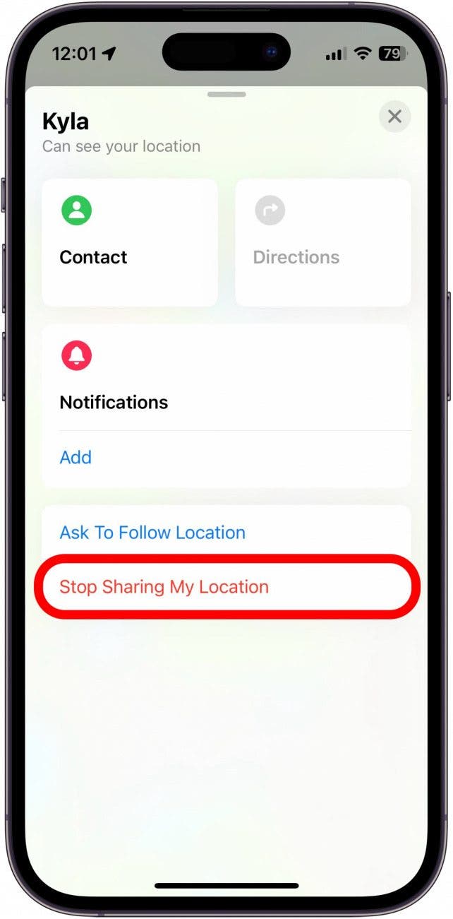 iPhone Trouver l'écran de mes gens avec l'arrêt de partage de mon bouton d'emplacement en entourage en rouge