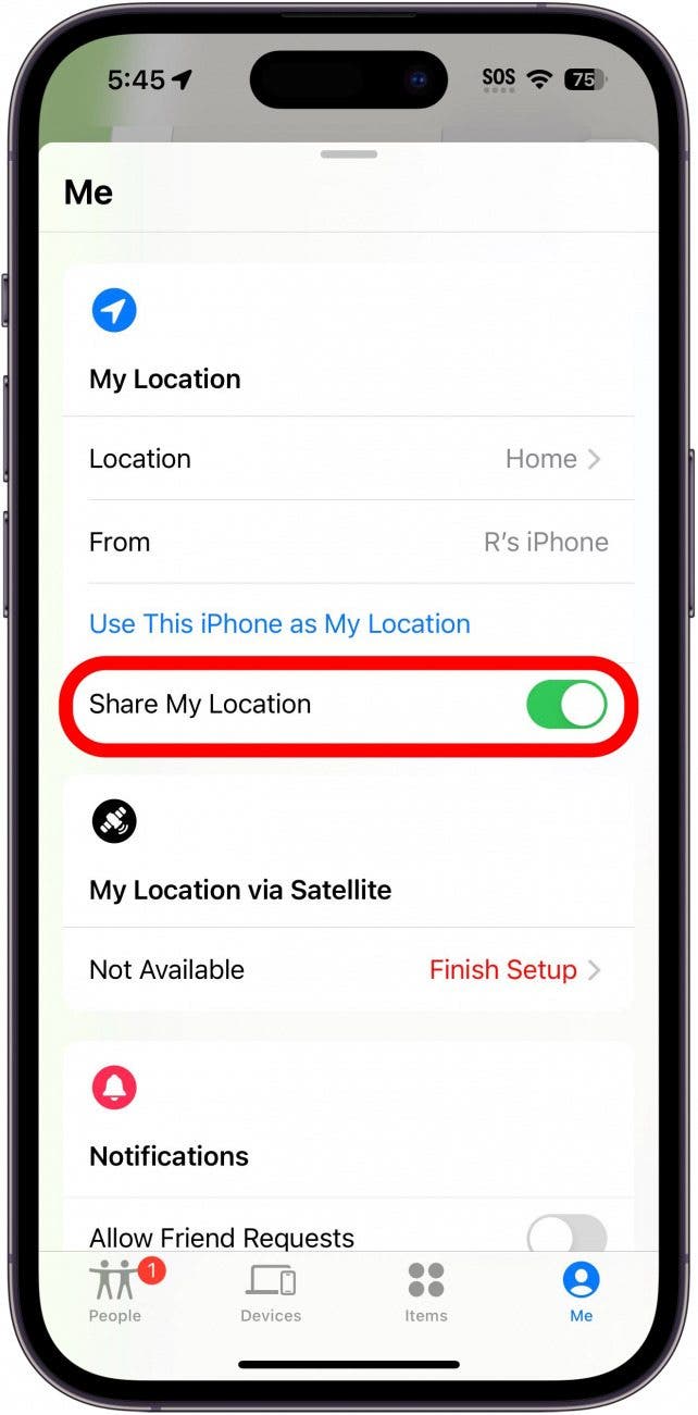 iPhone Trouver mon application avec un emplacement de partage actif basculer en rouge en rouge