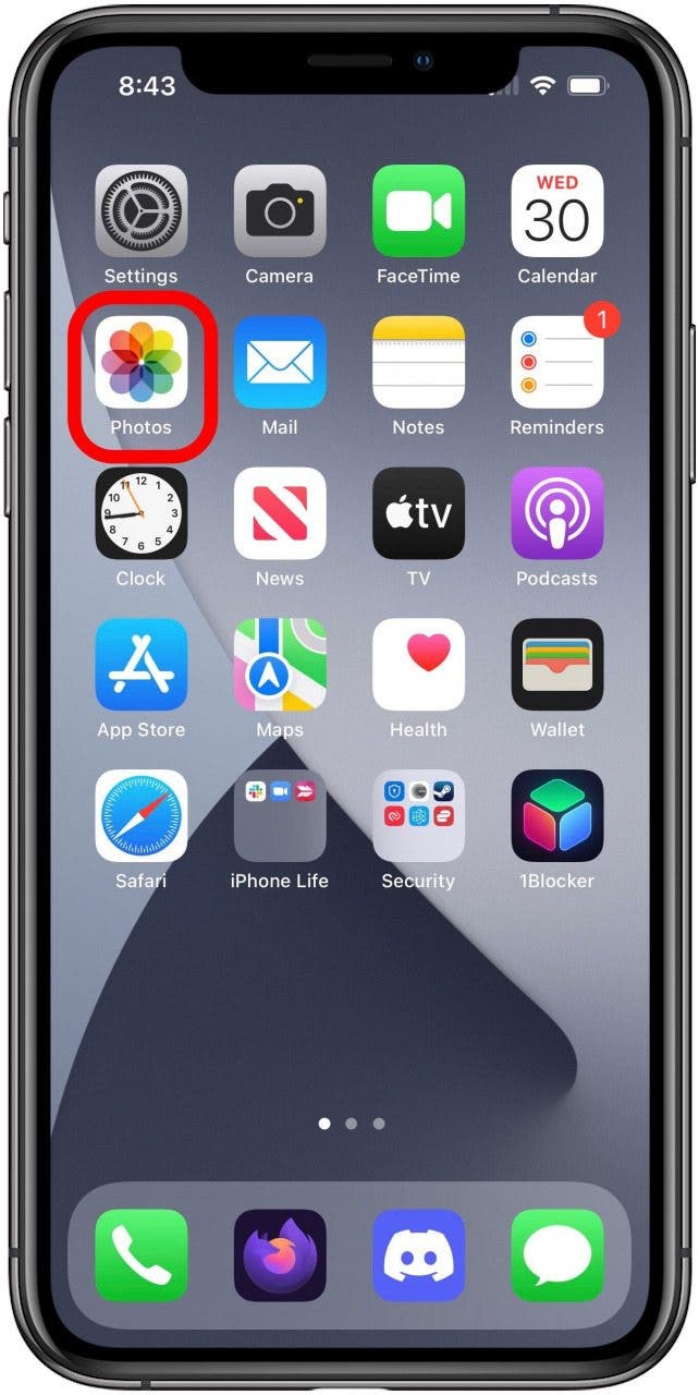 Écran d'accueil avec application de photos marquée.