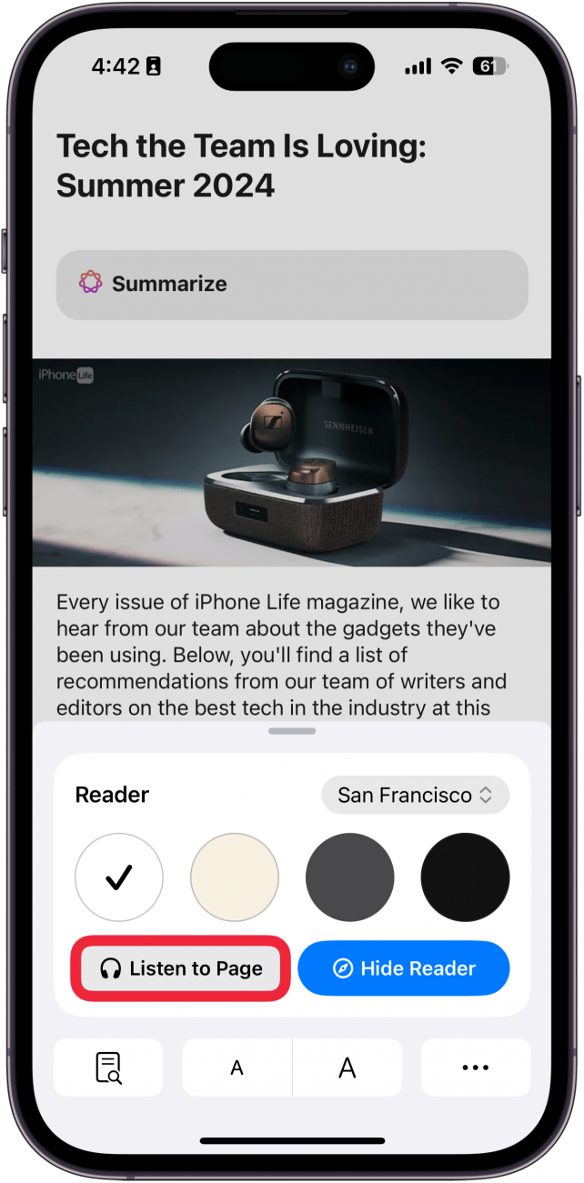 Safari avec le mode lecteur activé et le menu du lecteur ouvert. Il y a une boîte rouge autour du bouton Écouter la page
