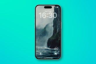 1755708522 iOS 26 Changez lhorloge iPhone en verre liquide