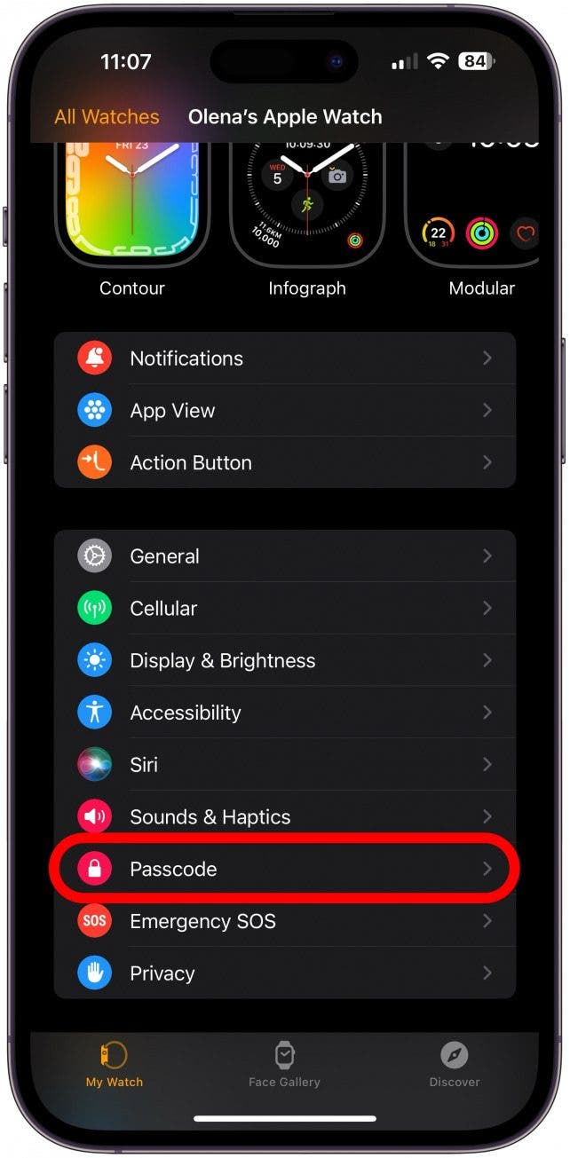 Pour activer la détection du poignet, appuyez sur Passcode dans l'application Watch sur votre iPhone.