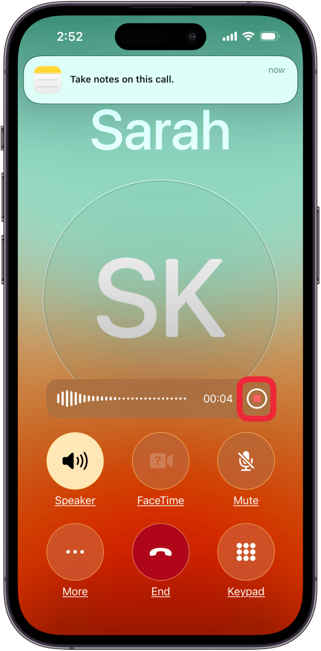 Appuyez sur l'icône Stop pour arrêter la transcription des appels Appuyez sur l'icône Stop pour arrêter la transcription des appels