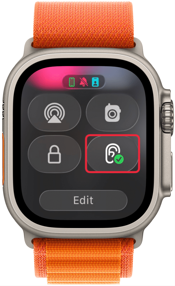 Une capture d'écran du centre de contrôle sur Apple Watch avec une boîte rouge autour du bouton d'audience